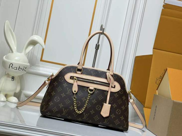 Picture of Louis Vuitton Handbags _SKUfw211203566fw